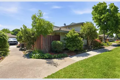 5561 Roundtree Ter, Fremont, CA 94538 - Photo 22
