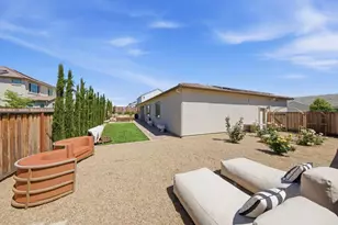 283 Vienna Wy, Hollister, CA 95023 - Photo 40