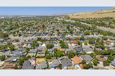 448 Greathouse Dr, Milpitas, CA 95035 - Photo 54