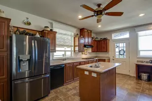 17997 Del Puerto Canyon Rd, Patterson, CA 95363 - Photo 12