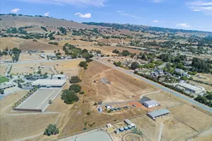 2055 Rucker Ave, Gilroy, CA 95020 - Photo 20