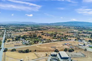 2055 Rucker Ave, Gilroy, CA 95020 - Photo 24