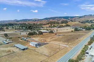 2055 Rucker Ave, Gilroy, CA 95020 - Photo 10