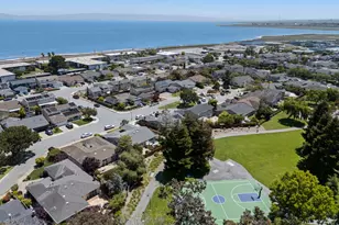 349 Bluefish Ct, Foster City, CA 94404 - Photo 52