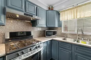 1025 Burkhart Ave, San Leandro, CA 94579 - Photo 6