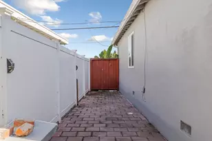1025 Burkhart Ave, San Leandro, CA 94579 - Photo 24