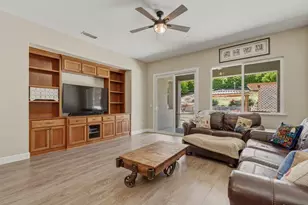 1565 Goldenstar Ct, Hollister, CA 95023 - Photo 10