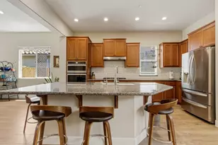 1565 Goldenstar Ct, Hollister, CA 95023 - Photo 4