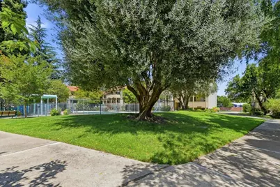 755 N Fair Oaks Ave 1, Sunnyvale, CA 94085 - Photo 36