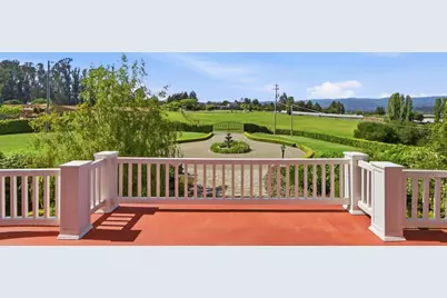 155 Scarlet Ct, Watsonville, CA 95076 - Photo 32