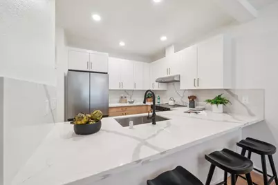3687 Cabernet Vineyards Cir, San Jose, CA 95117 - Photo 20