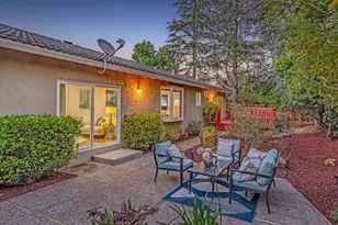 20154 Knollwood Dr, Saratoga, CA 95070 - Photo 36