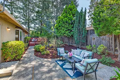 20154 Knollwood Dr, Saratoga, CA 95070 - Photo 30