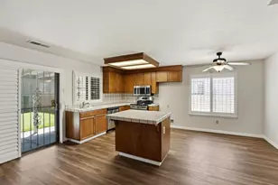 2308 Hammertown Dr, Stockton, CA 95210 - Photo 10