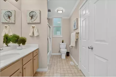 200 Roosevelt Ter, Santa Cruz, CA 95060 - Photo 20