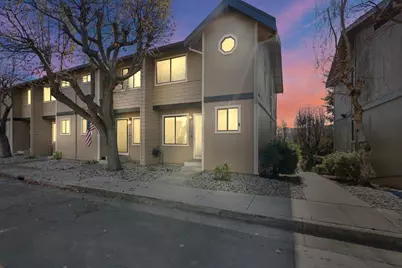801 Nash Rd B10, Hollister, CA 95023 - Photo 2