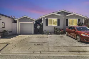 704 Garner Ave 46, Salinas, CA 93905 - Photo 2
