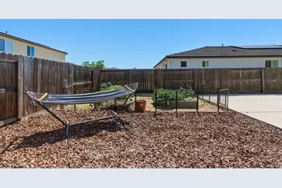 2042 Michelle St, Los Banos, CA 93635 - Photo 46