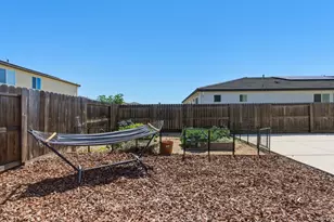 2042 Michelle St, Los Banos, CA 93635 - Photo 46