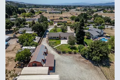 2025 Jeanie Ln, Gilroy, CA 95020 - Photo 80