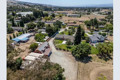 2025 Jeanie Ln, Gilroy, CA 95020 - Photo 84