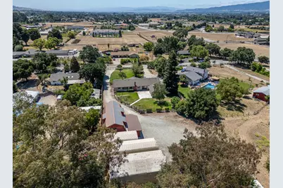 2025 Jeanie Ln, Gilroy, CA 95020 - Photo 82