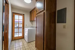 2025 Jeanie Ln, Gilroy, CA 95020 - Photo 40