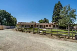 2025 Jeanie Ln, Gilroy, CA 95020 - Photo 50
