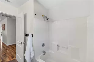 1301 Peregrine Dr, Gilroy, CA 95020 - Photo 36