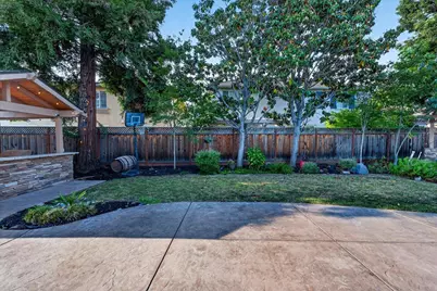 1301 Peregrine Dr, Gilroy, CA 95020 - Photo 56