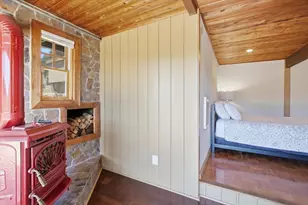 20955 Panorama Dr, Los Gatos, CA 95033 - Photo 42