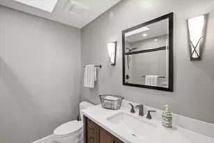 20955 Panorama Dr, Los Gatos, CA 95033 - Photo 26