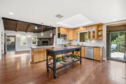 20955 Panorama Dr, Los Gatos, CA 95033 - Photo 18
