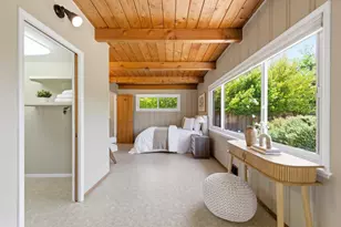 221 W Floresta Way, Portola Valley, CA 94028 - Photo 18