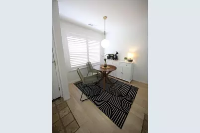 546 Woodside Oaks 6, Sacramento, CA 95825 - Photo 8