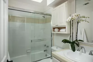 655 Roble Ave, Menlo Park, CA 94025 - Photo 14