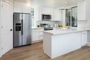 1909 Menalto Ave, Menlo Park, CA 94025 - Photo 32