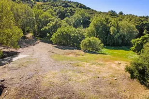 19751 Hicks Rd, Los Gatos, CA 95032 - Photo 52