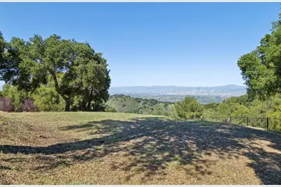 19751 Hicks Rd, Los Gatos, CA 95032 - Photo 58