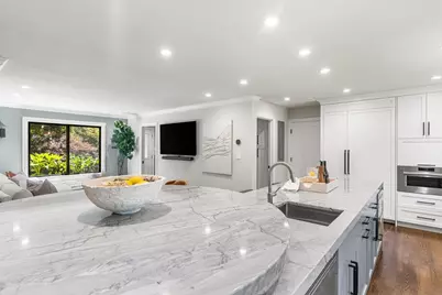 15820 Bruce Ct, Monte Sereno, CA 95030 - Photo 16