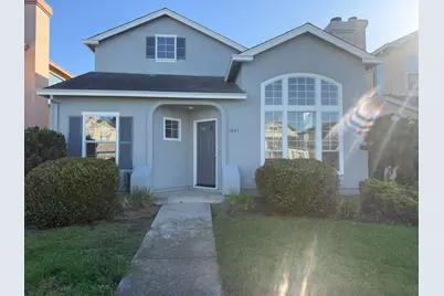 1061 Kensington Way, Salinas, CA 93906 - Photo 1
