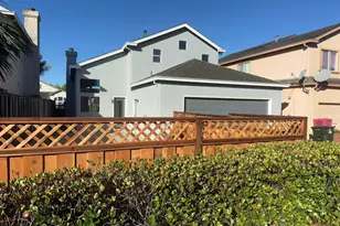 1061 Kensington Way, Salinas, CA 93906 - Photo 22