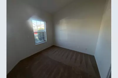 1061 Kensington Way, Salinas, CA 93906 - Photo 10
