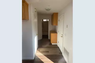 1061 Kensington Way, Salinas, CA 93906 - Photo 6