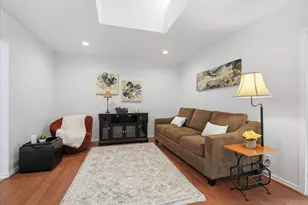 309 El Portal Way, San Jose, CA 95119 - Photo 8