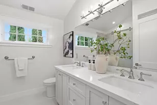 2896 Hillside Dr, Burlingame, CA 94010 - Photo 38
