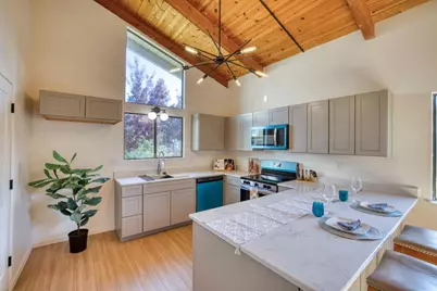 120 Grant St, Santa Cruz, CA 95060 - Photo 2