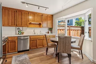 4320 Clares St J, Capitola, CA 95010 - Photo 4