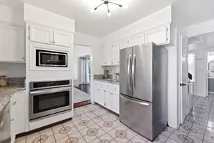 799 Pitcairn Dr, Foster City, CA 94404 - Photo 34