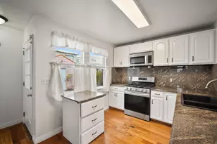 10510 East Ct, Oakland, CA 94603 - Photo 8